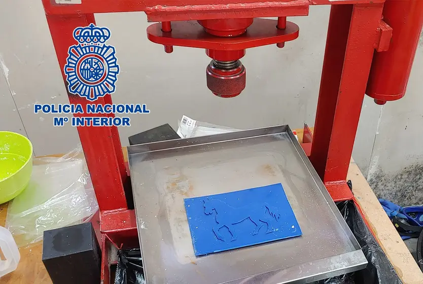 La droga se ocultaba en pintura