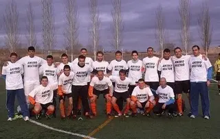 Homenaje al jugador del Carbajosa Héctor
