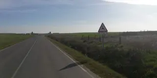Carretera de la Mata, Monterrubio de la Armuña