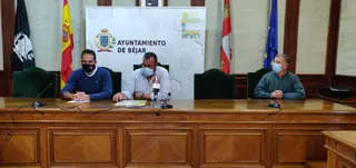 De izda a dcha Miguel García, José Ángel Castellano y Salvador Benito