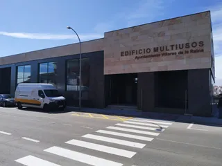 Villares de la Reina. Nuevo edificio multiusos