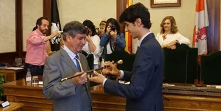 Alejo Riñones vuelve a gobernar con mayoría absoluta frente a una oposición muy fragmentada