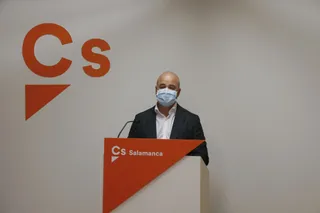 El procurador de Ciudadanos, David Castaño, ofrece una rueda de prensa para analizar los Presupuestos Generales de la Comunidad para 2022