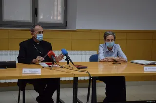 Obispo Carlos López y Presidenta de Cáritas Diocesana, Carmen Calzada