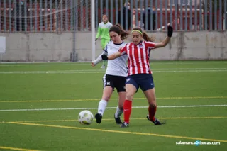 El Salamanca CF UDS femenino logra un punto de tremendo mérito ante el líder Atlético de Madrid C