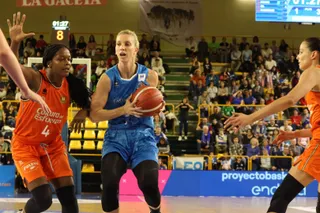 Perfumerías Avenida - Valencia Basket