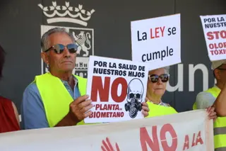 Protesta de los vecinos de Villamayor por las plantas de biogás