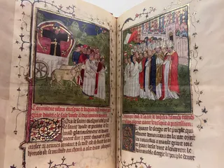 Exposición sobre la historia del libro en el Aula de la Columna de las Escuelas Mayores