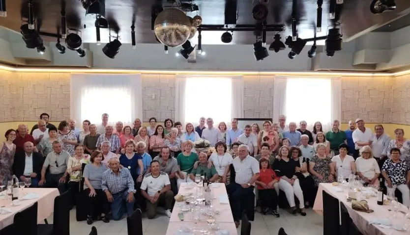 Despedida enfermera Cabrillas tras 37 años de servicio