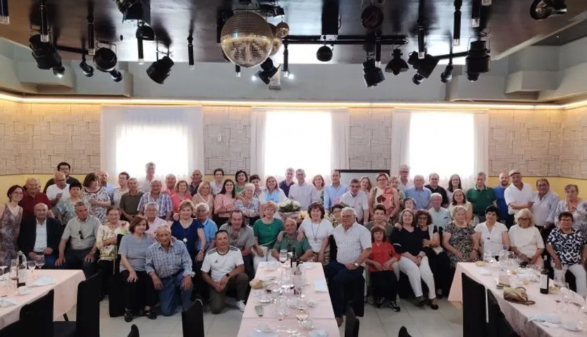 Despedida enfermera Cabrillas tras 37 años de servicio