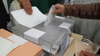 EuropaPress 2096867 URNAS VOTACION ELECCIONES GENERALES 20190429023626791 knyB U462291768212phF 992x558@LaVanguardia Web