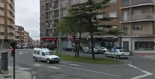 Cuatro heridos en un accidente en el cruce del Museo del Comercio