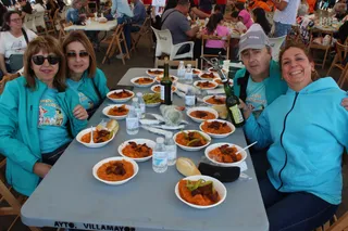 Comida popular por las fiestas de Villamayor