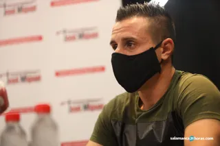 Piojo rueda de prensa despedida de Unionistas (5)
