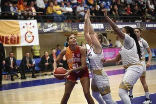 "Kiki" Herbert-Harrigan ficha por el Perfumería Avenida y cierra la plantilla 2024/2025