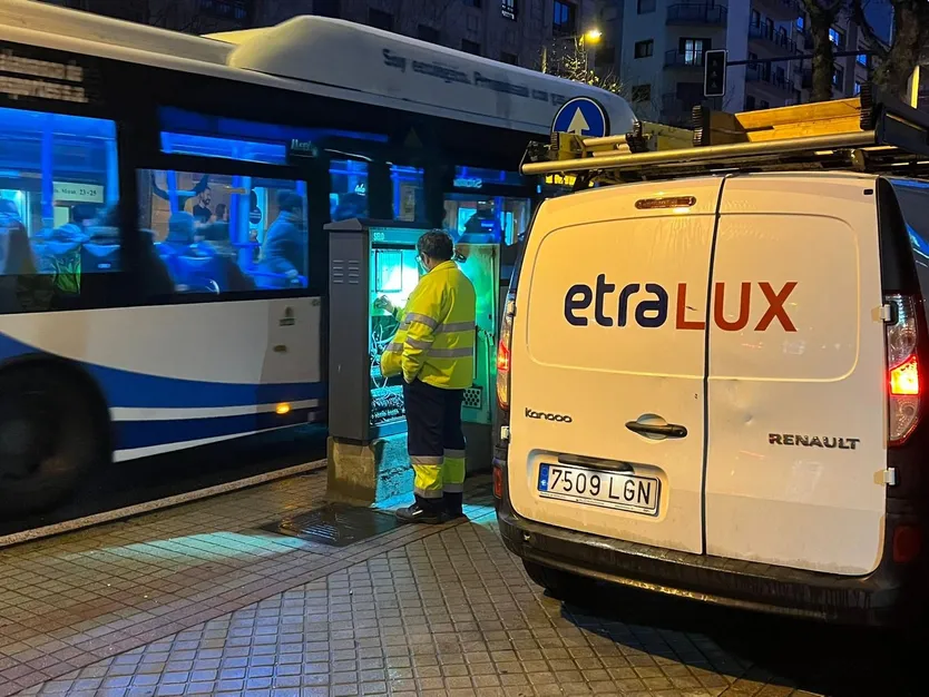 GALERÍA | Apagón semáforos en avenida de Mirat