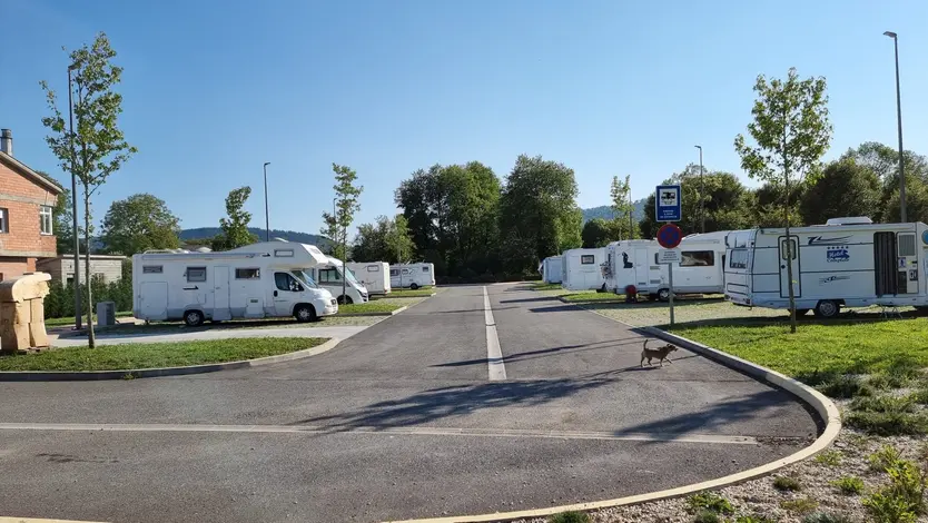 Área de autocaravanas en Galicia