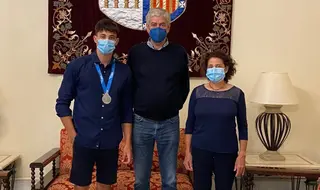 Javier García Rubio recibe a Mario Sánchez en el Ayuntamiento