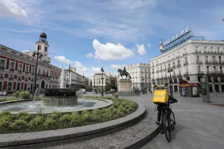 UGT denuncia a Glovo, Uber Eats y Amazon ante la Inspección por subcontratar para usar el convenio más barato