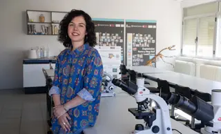 Alba González-Lanchas, investigadora distinguida en el Área de Paleontología del Departamento de Geología de la Universidad de Salamanca. USAL