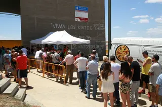 Fiestas en Castellanos de Villiquera: caldereta popular