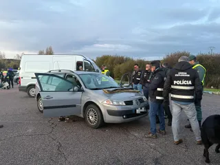 Así trabaja el operativo coordinado de Guardia Civil y PSP que fiscaliza el paso de armas de fuego | S24H