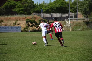 FÚTBOL BASE: CADETE 6-7 DE MAYO