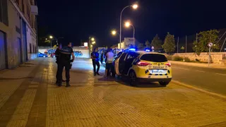 La Policía Local de Salamanca intercepta a un conductor fugado en la glorieta Río Miño | S24H
