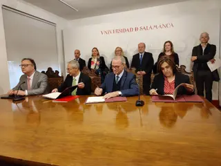 Firma del convenio sobre el Desarrollo Internacional del Envejecimiento