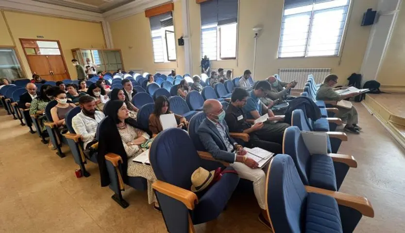 La Universidad crea una guía para atender a la población desplazada por la guerra de Ucrania