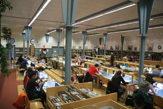 Las bibliotecas intensifican sus horarios para la preparación de exámenes