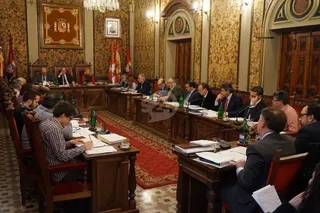 Aprobada la moción en defensa de las Diputaciones tras un intenso debate