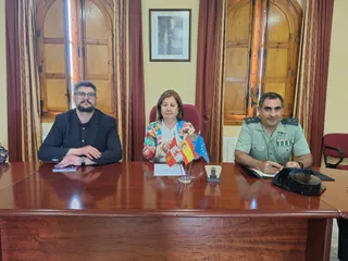 Rosa López y el alcalde de Terradillos copresiden la Junta Local de Seguridad y aprueban un nuevo protocolo contra la violencia de género