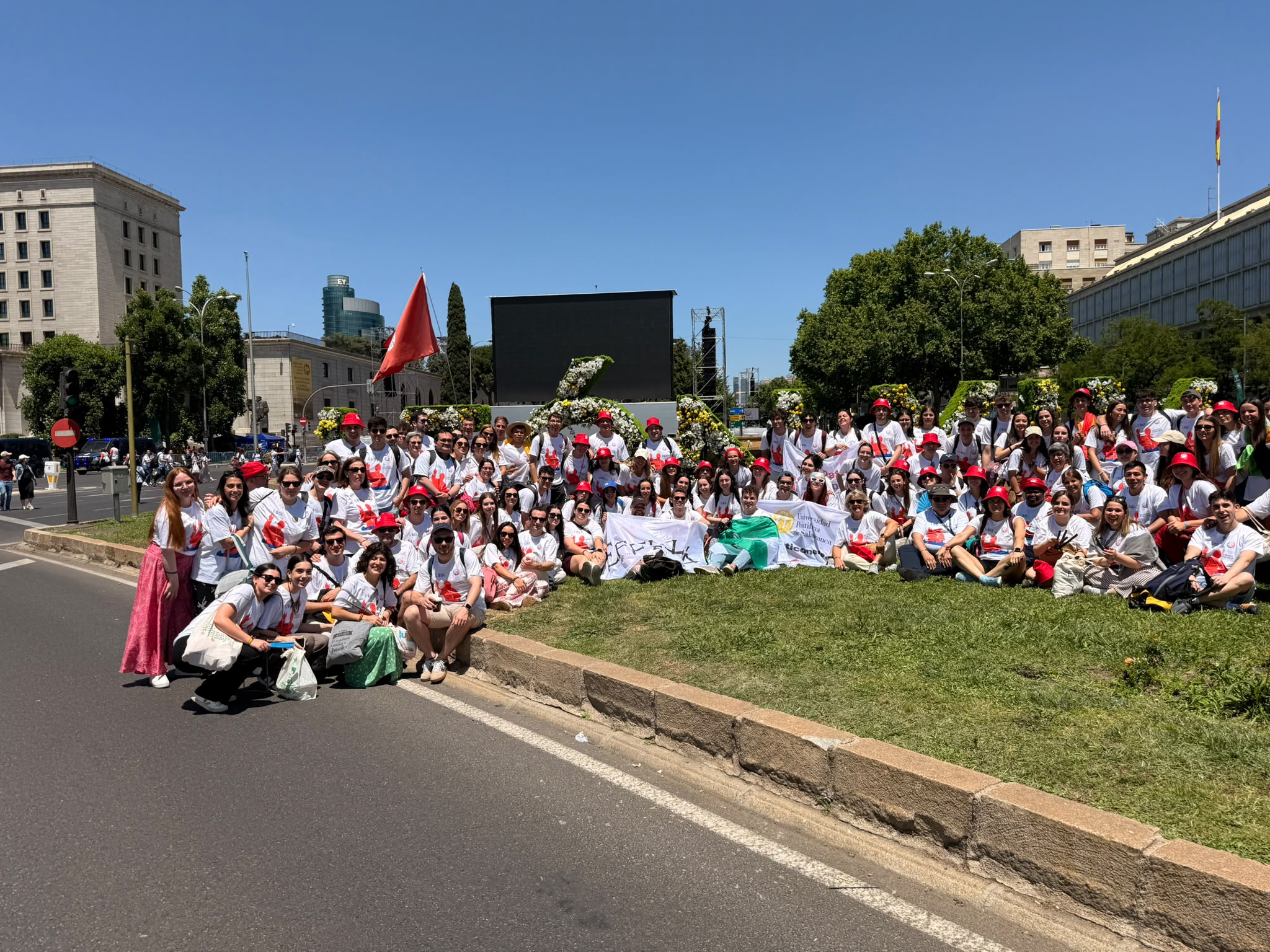 La UPSA en Madrid visitando al papa Le&oacute;n XIV | Comunicaci&oacute;n Universidad Pontificia de Salamanca