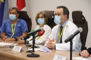 Luis Ángel González, Rosa Cordovilla, Miguel Ángel Hernández Mezquita, Javier Rubio, y Francisco García Río dan una rueda de prensa por el Día Mundial sin Tabaco