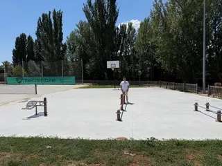Nuevo Parque De Calistenia Y Nueva Canasta En Santa Marta De Tormes