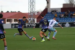 Unionistas – Ponferradina. Estadio Reina Sofía | Mateo G. J.