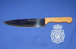 CUCHILLO. PRENSA