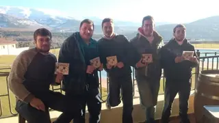 Pieza a Pieza, primer disco del grupo de rock bejarano Endeuda2
