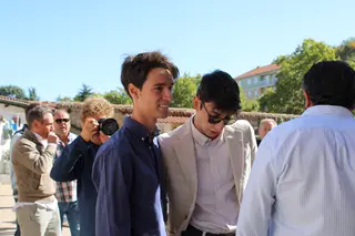 Los novilleros Pedro Andrés y Diego Mateos en el patio de cuadrillas | Verónica Tapia