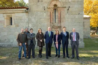 CastresanayPonteenlavisitaalaiglesiadeCovasdeBarrosoBoticas 1200x800