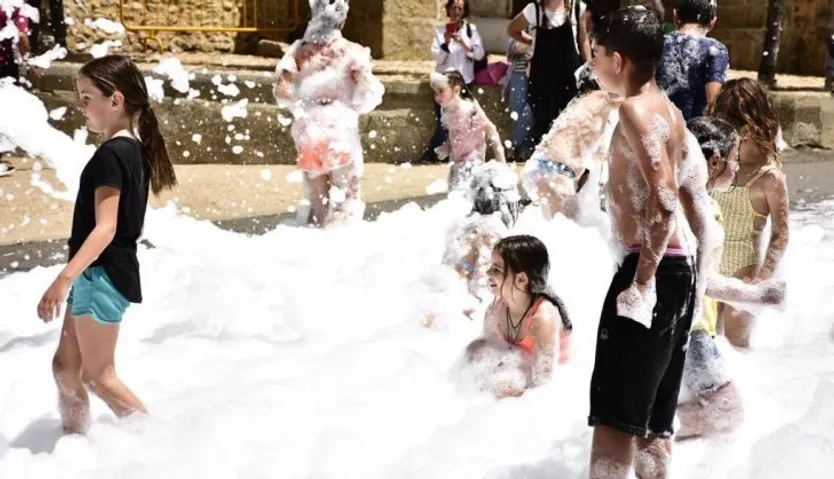 Fiesta de la espuma. Foto Ayuntamiento de Sancti-Spíritus