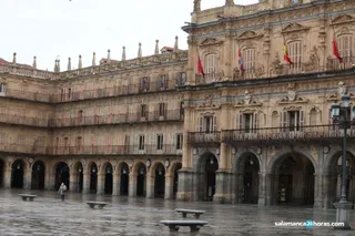 Plaza mayor coronavirus vacía (1)