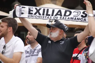 Corteo de la afición de Unionistas