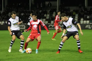 Pitu Doncel, ante el Real Unión / FOTO UNIONISTAS CF