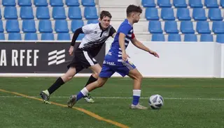 Alexander, ante la Ponferradina en Liga Nacional | FOTO SALAMANCA24HORAS.COM