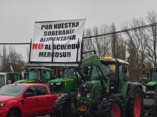 En imágenes la marcha con tractores y vehículos de campo en Salamanca en protesta contra Mercosur | Anass Álvarez