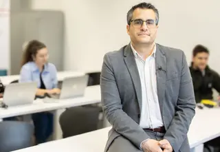 El profesor de la USAL Javier Parra, nuevo responsable de la Red de Contabilidad, IA y Tecnologías Emergentes de ASEPUC - Com USAL