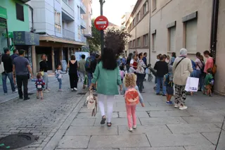 Los pequeños salmantinos regresan al colegio este viernes. Fotos Andrea M.