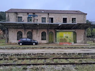 Estación ferrocarril de Ledrada. Foto Miguel L. Díaz | Patrimonio Industrial